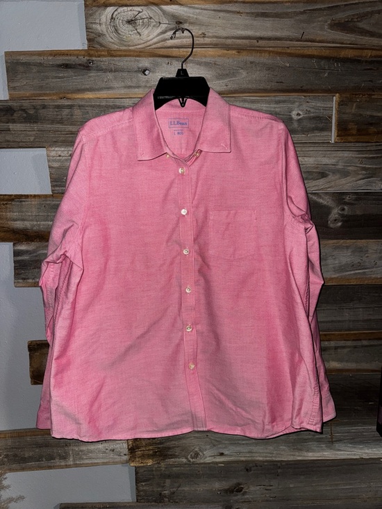 L.L. Bean Other - L.L. bean- large regular- Oxford top- button down- 100% cotton- red